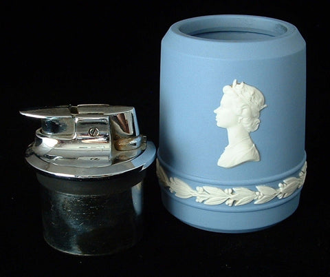 wedgewood table lighter