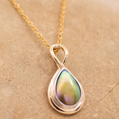 Teardrop Pearl set in Gold