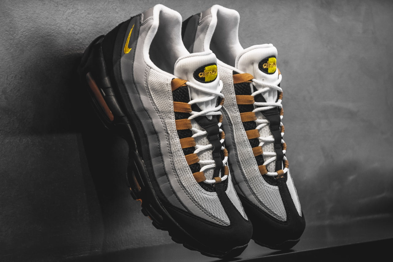 AM95 Tour Yellow