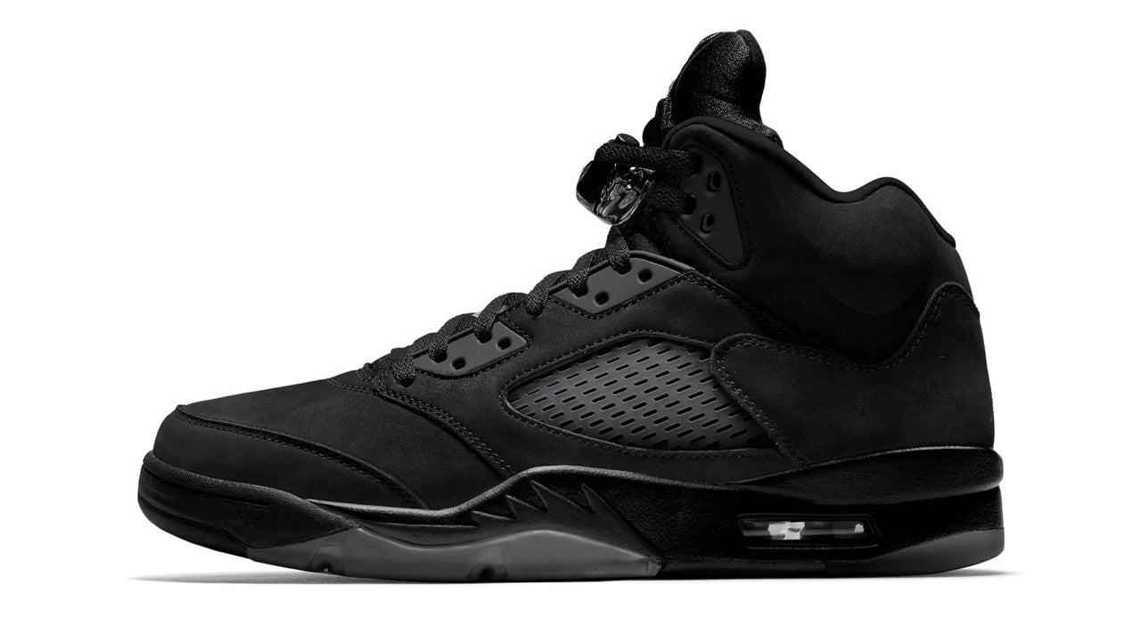 AJ5 Black Cat