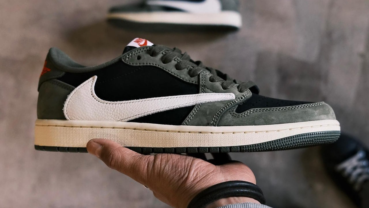 Travis Scott Air Jordan 1 Black Olive