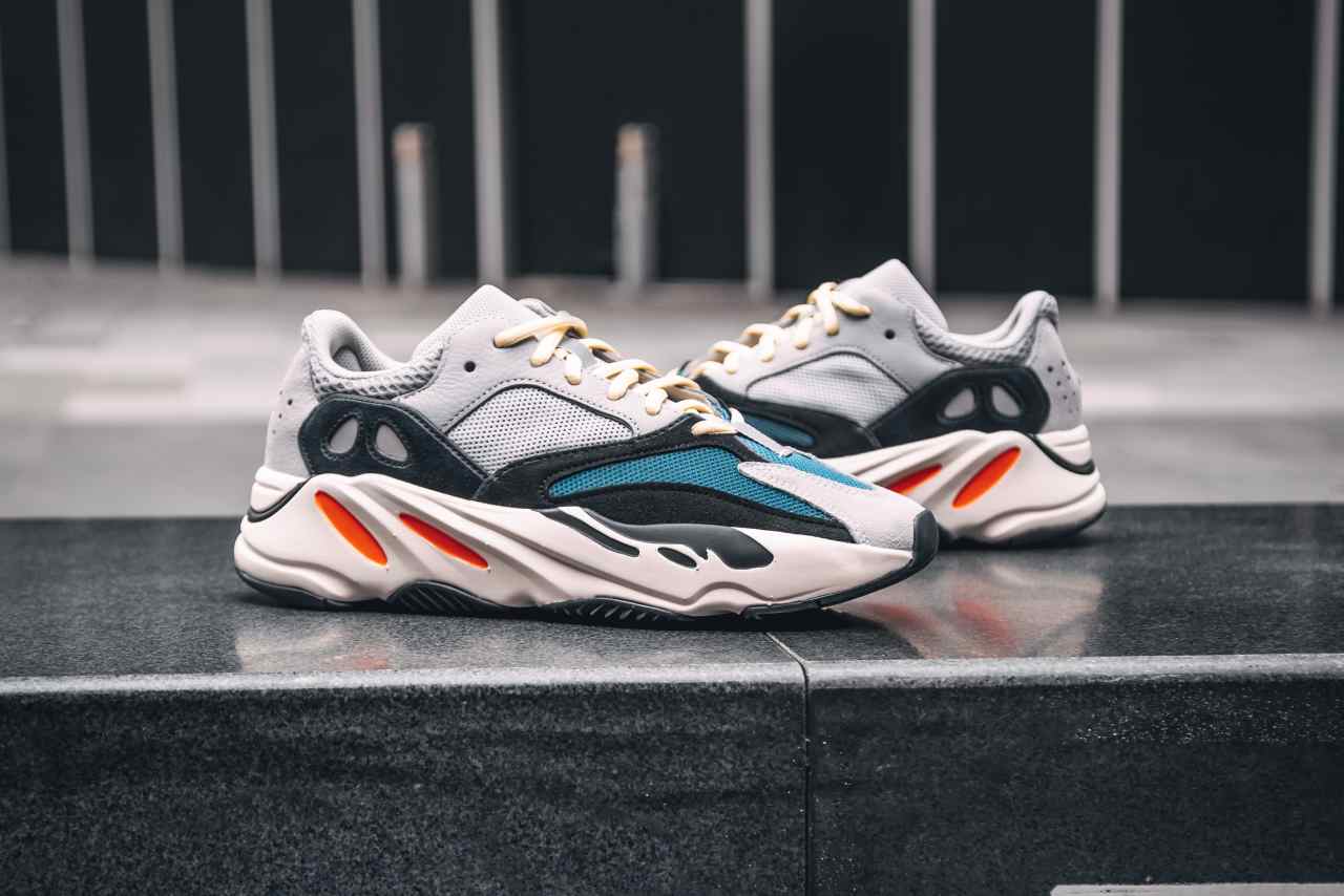 Yeezy 700 Wave Runner