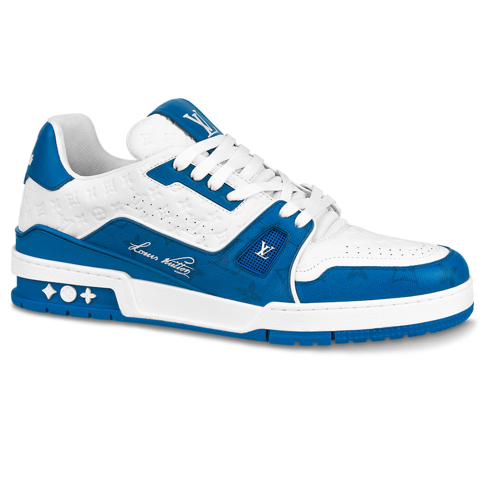 Louis Vuitton Run 55 Sneaker Light Blue. Size 38.5
