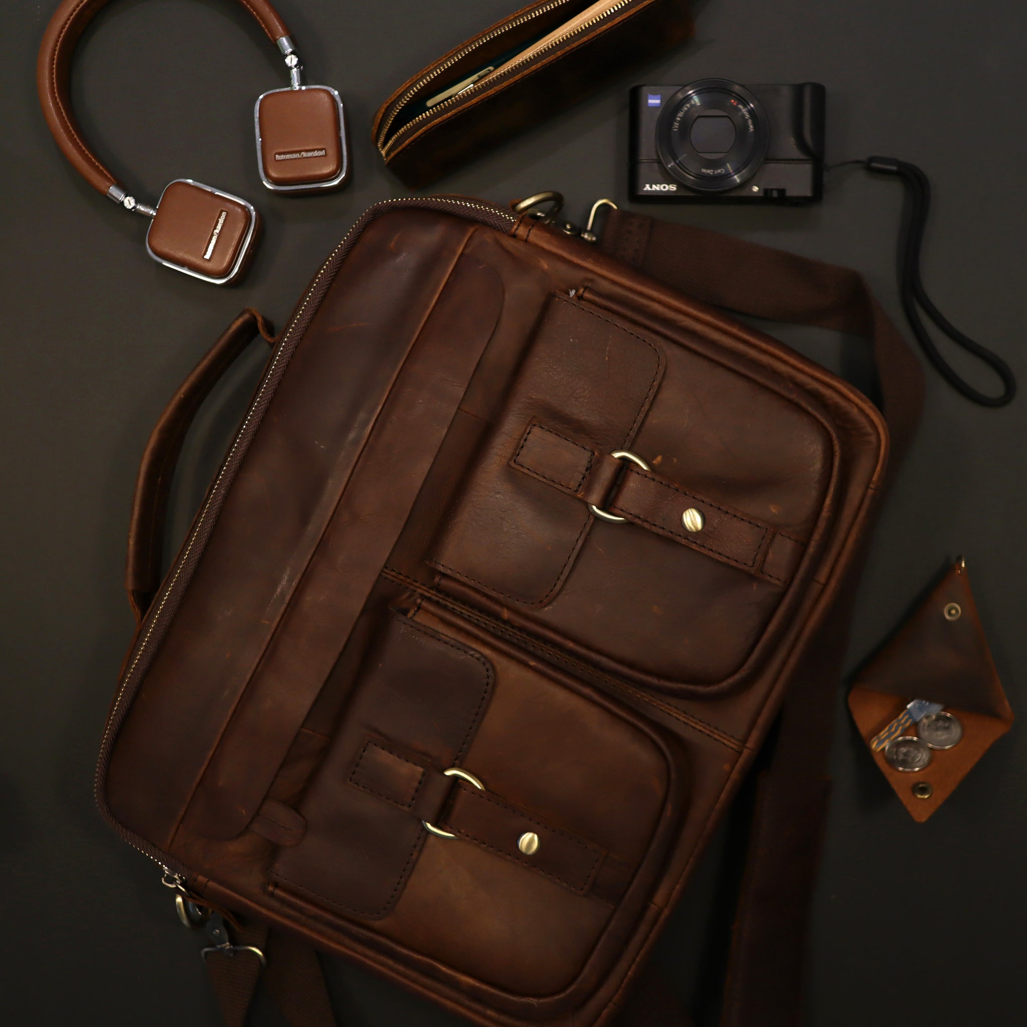 The Courier - Leather Briefcase - mdbm.uk