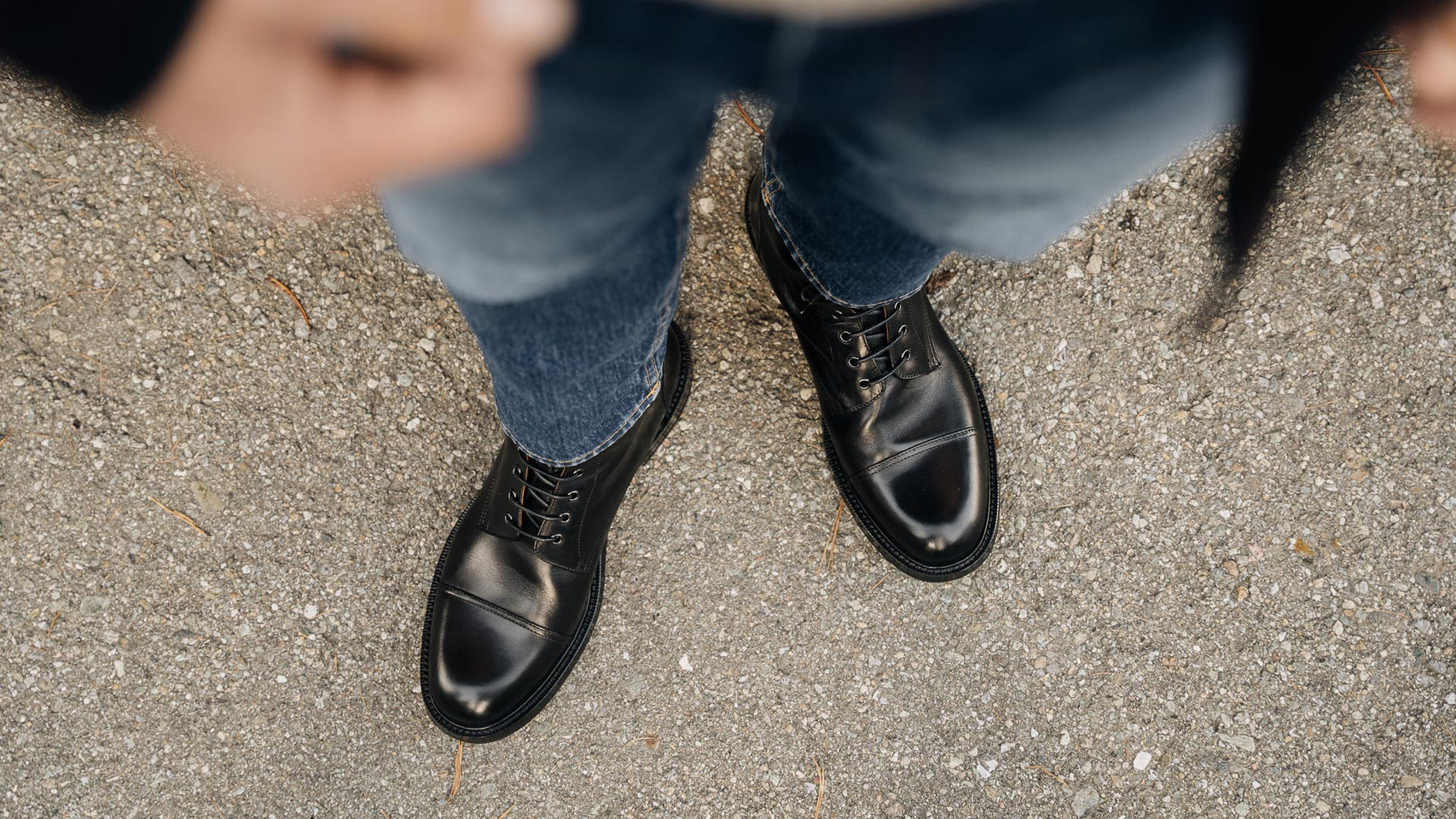 Men’s black leather lace-up Boots for winter | Velasca