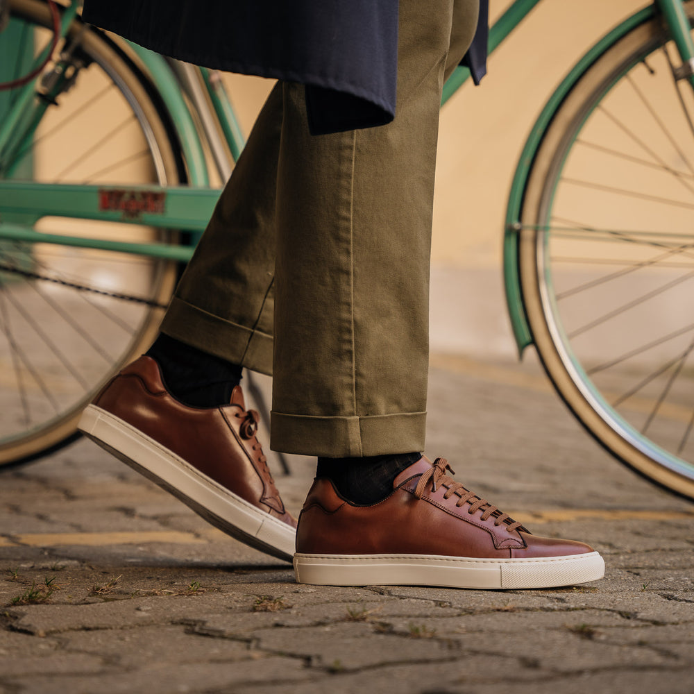 Men’s brown leather artisanal Sneakers | Velasca