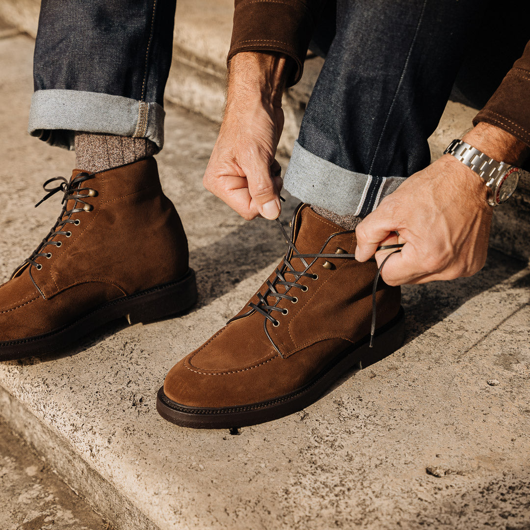 Men's handmade suede boots with para soles | Velasca