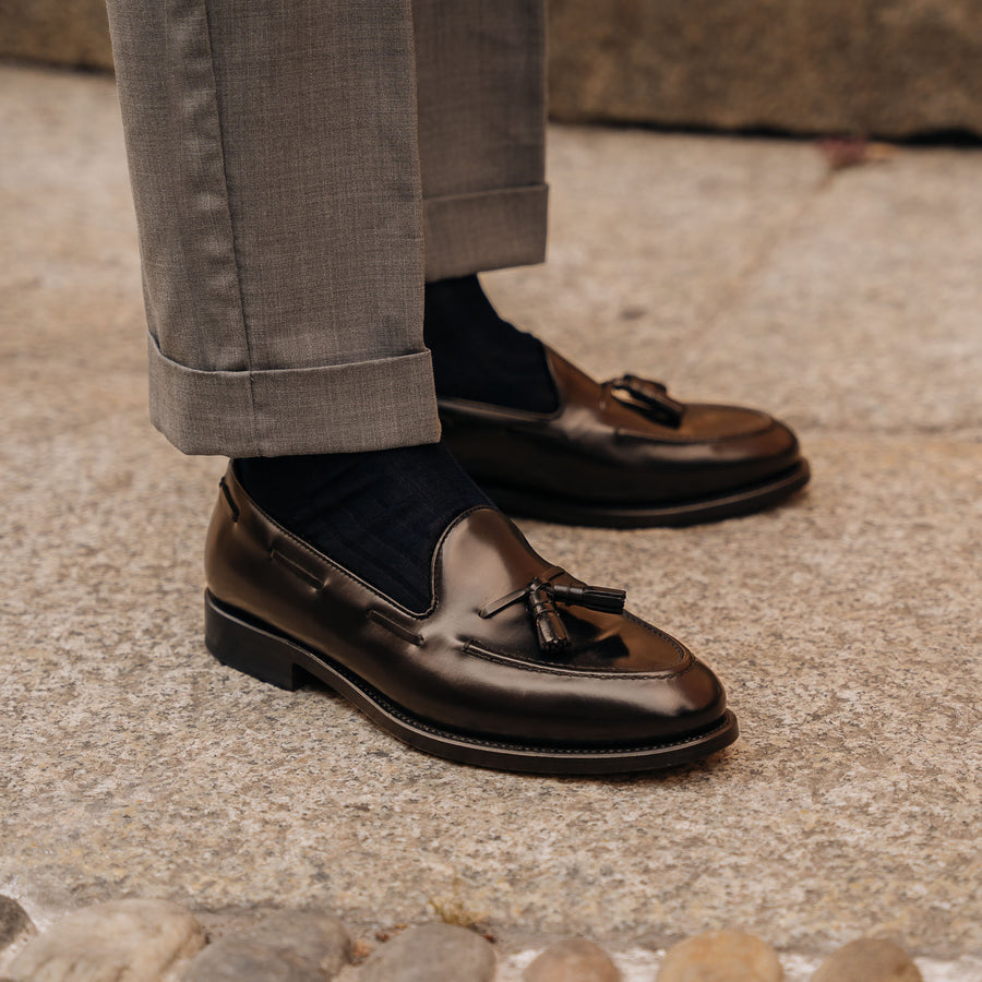 Men’s dark brown leather Tassel Loafers | Velasca