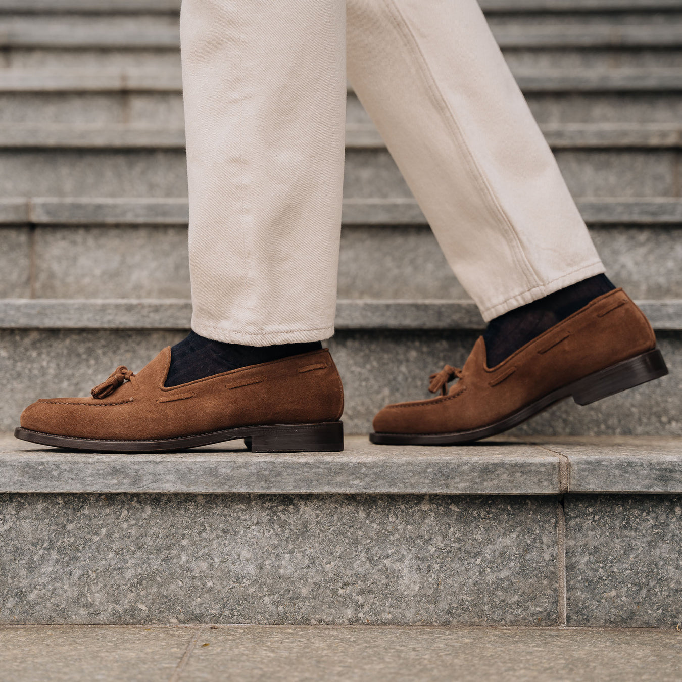 Men’s suede leather Loafers with Tassels | Velasca