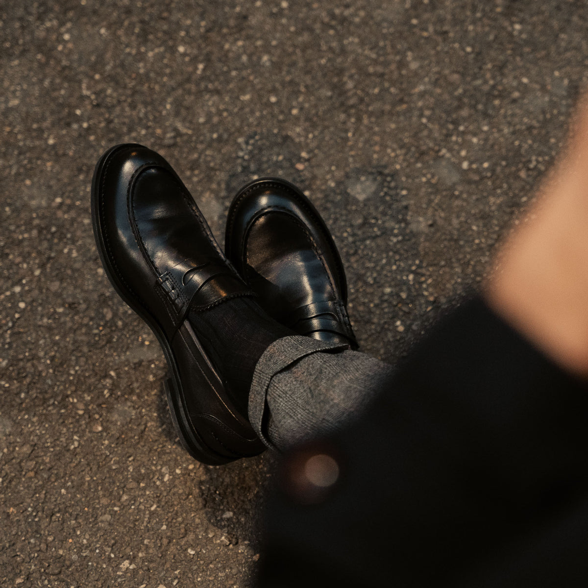Men’s black leather winter Penny Loafers | Velasca