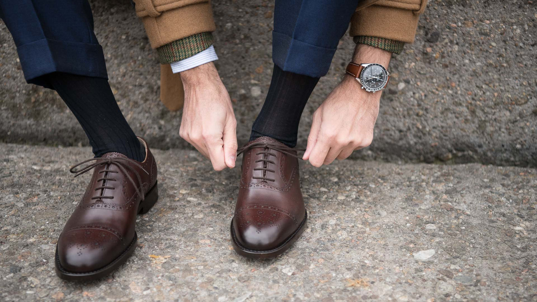 Men’s dark brown semi-brogue leather Oxfords | Velasca