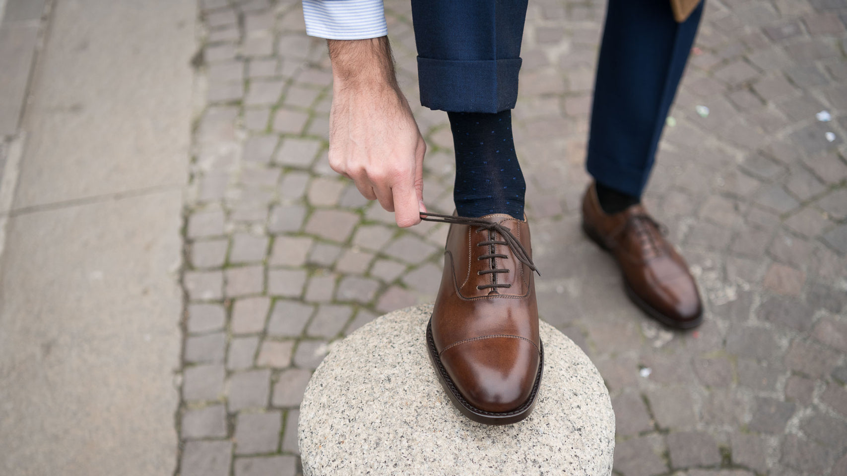 Men’s hand-dyed brown leather Oxfords | Velasca