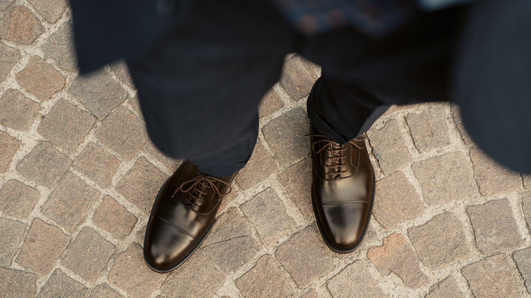 Men’s dark brown leather Oxford shoes | Velasca