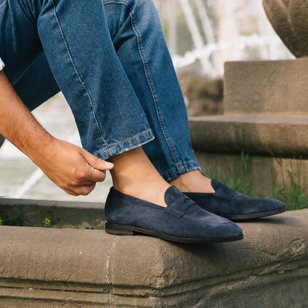 Tapered blu College Penny Loafers in leather for men | Velasca