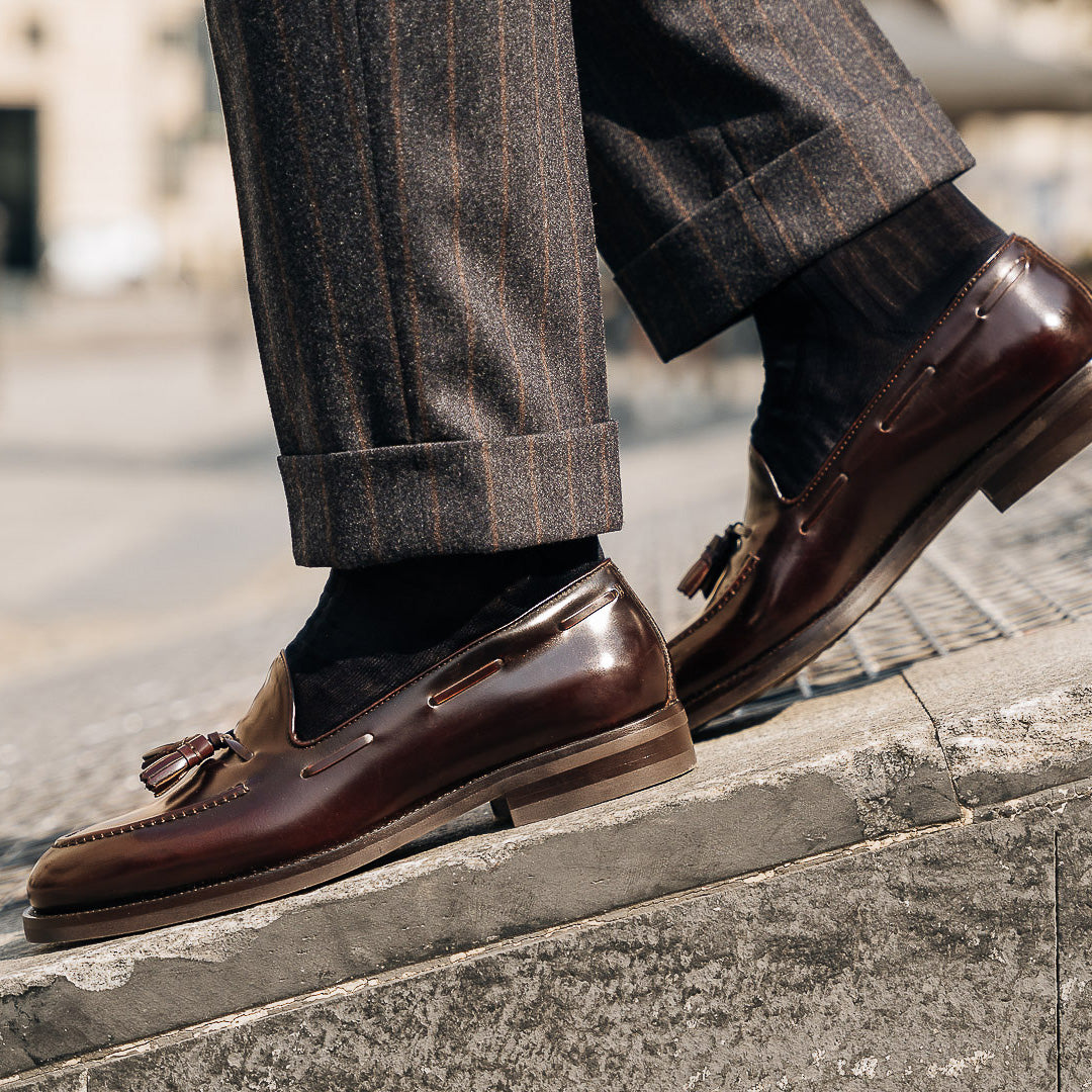 Men's handmade leather Tassel Loafer with Vibram rubber | Velasca