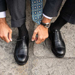Brogue men's black leather shoes | Fabio Attanasio for Velasca