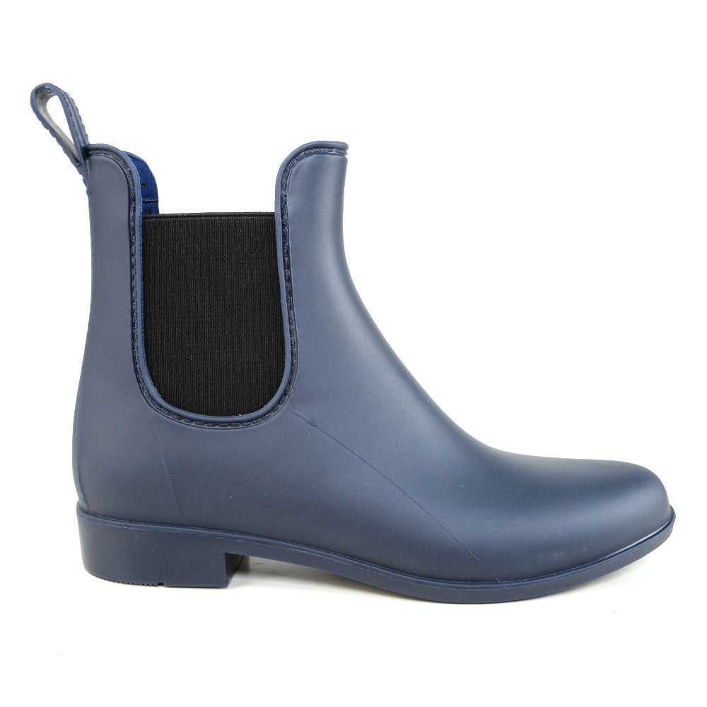 chelsea waterproof rain boot