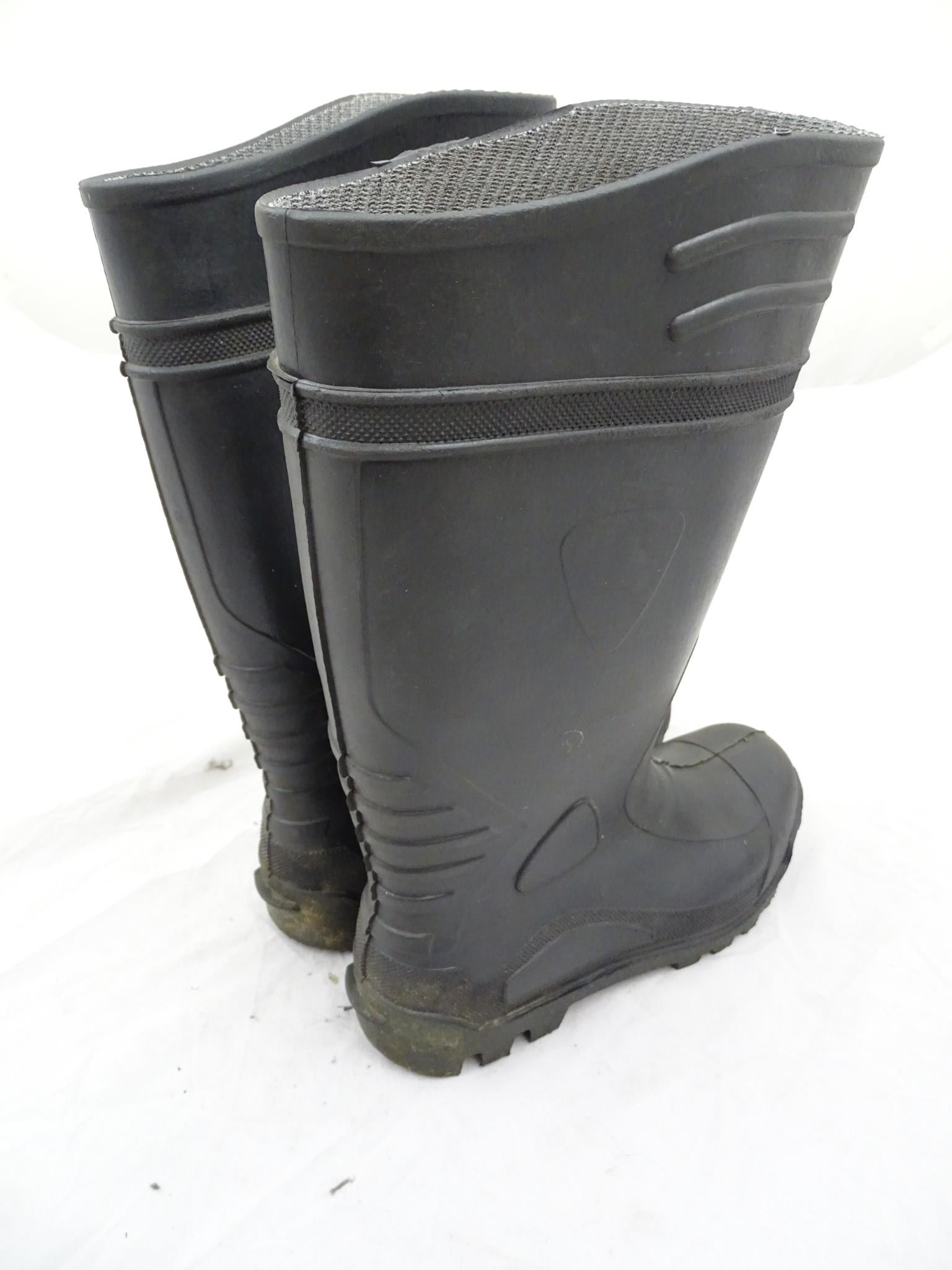 steel toe cap wellies size 6