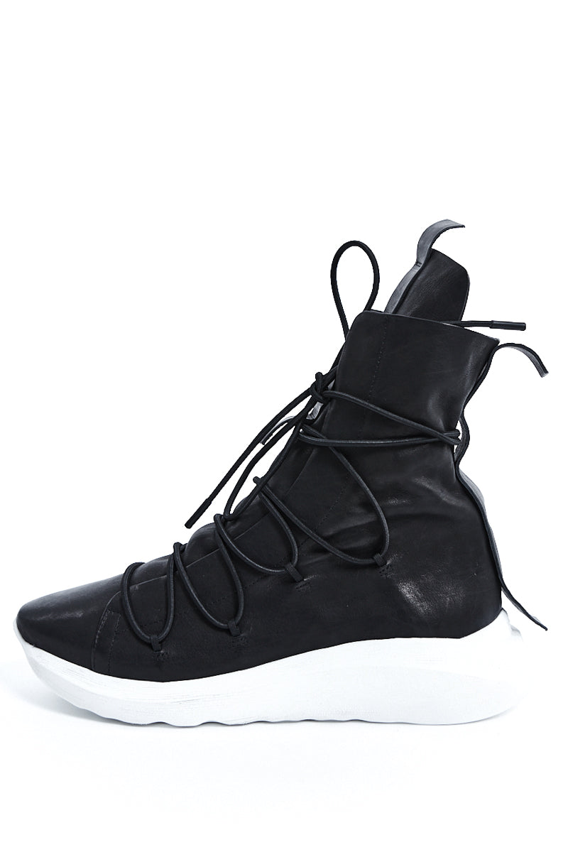 vase kam Rose Puro | Shop Online | Black Soft Tasker High Sneakers - Aleluya Concept Store