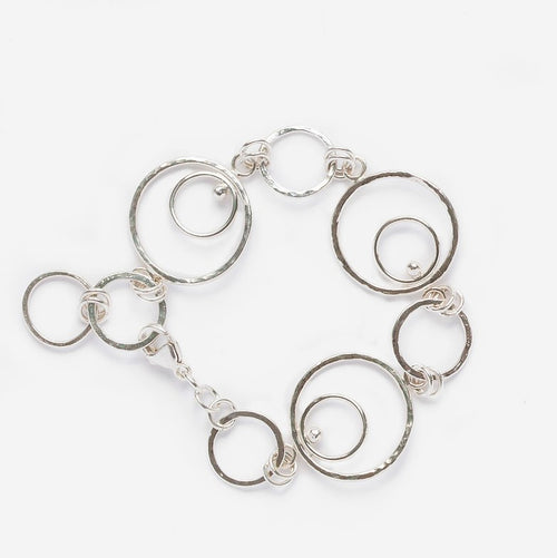 Silver link circle bracelet