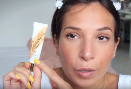 Elsa Makeup demonstrates Lanolips 101 Ointment Coconutter