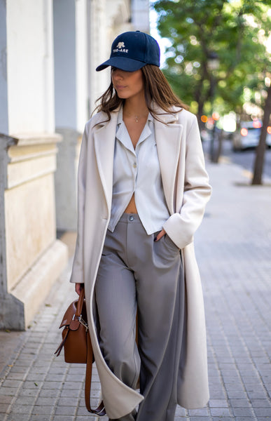 How to Combine a Camel Women's Coat