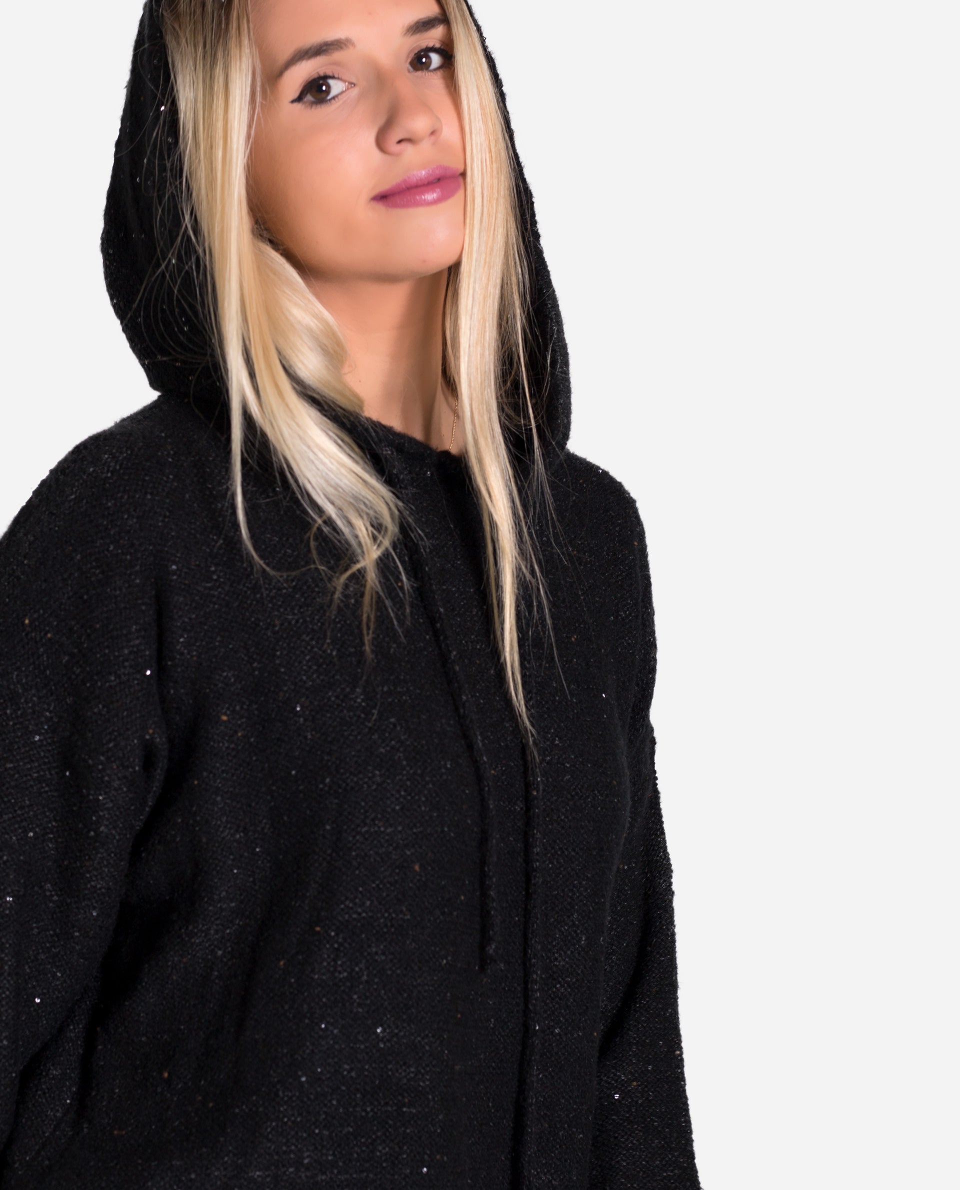 sudadera negra mujer