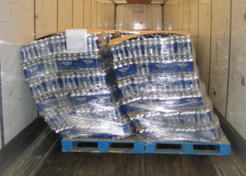 Beverage packaging with dunnage air bags