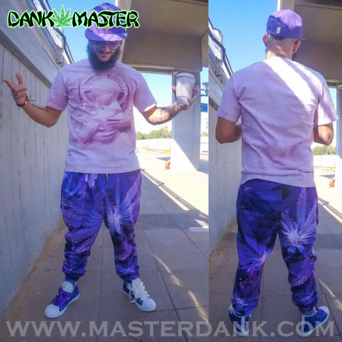 Dank Master 420 Apparel weed clothing, marijuana fashion, cannabis shoes, hoodies, pot leaf shirts and hats for stoner men and women.