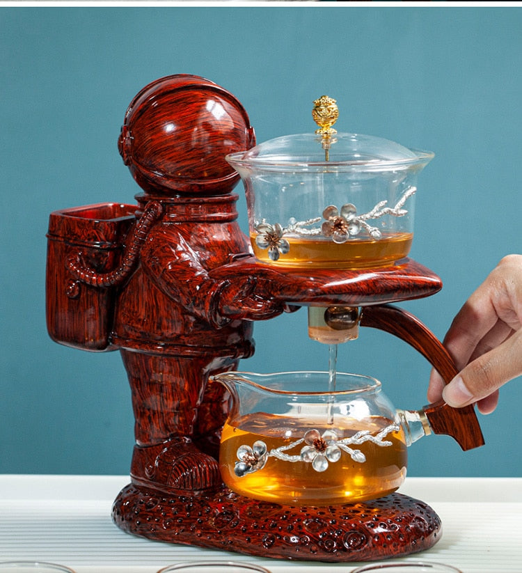 Creative Astronaut Kungfu Tea Set Automatic Glass Teapot Heat-resistant Tea Infuser Glass Tea Maker Pot With Base