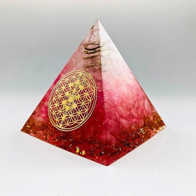 Pyramide D Orgonite Symbole D Amour Mybouddha