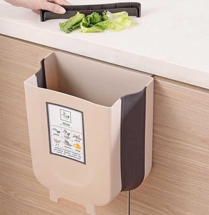 Cheers.US Hanging Folding Mini Trash Can for Kitchen Cabinet Door