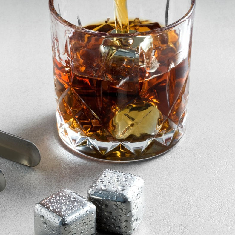 Easy Large Sized Whiskey Ice Cubes : 4 Steps - Instructables