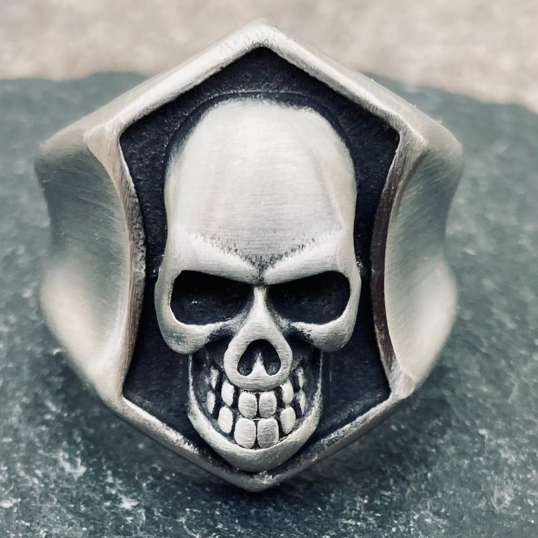 Skull & Shield Ring - Brushed - Sizes 6-16 - R226