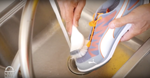 how to wash converse laces