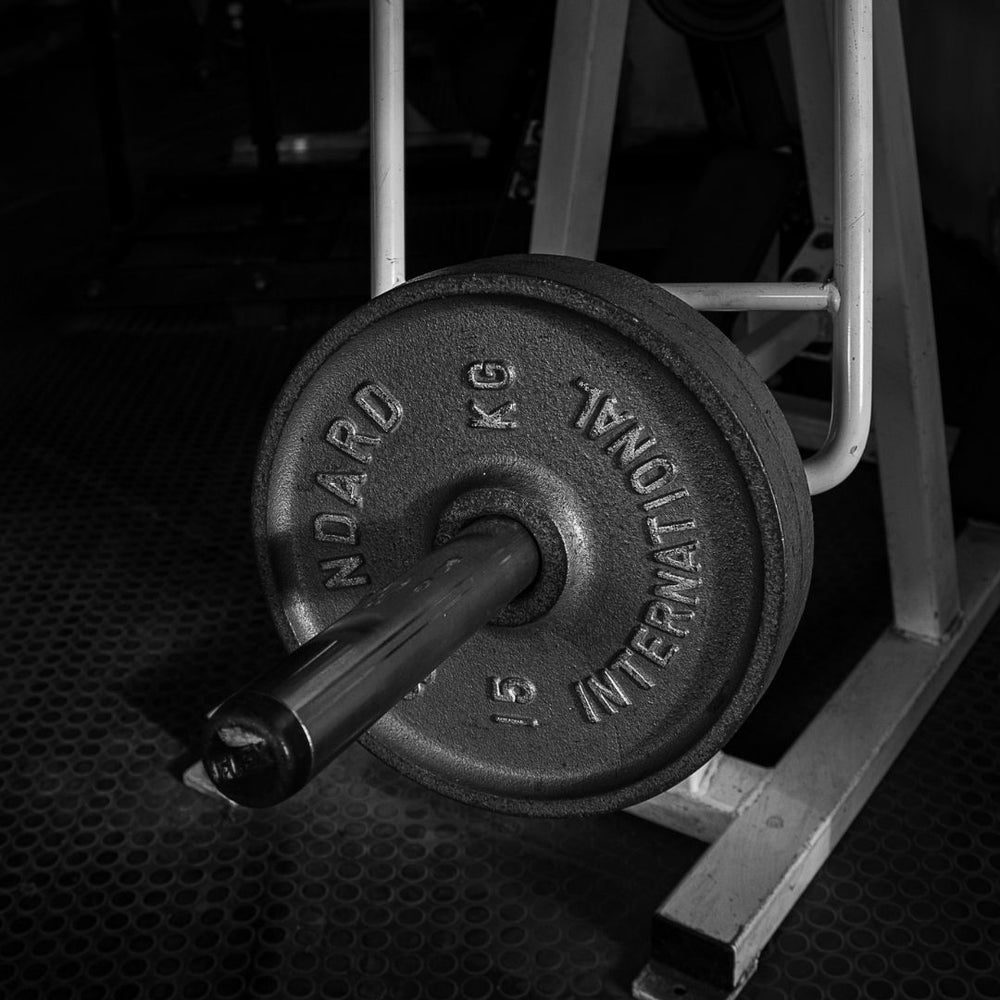 Iron Plates vs Bumper Plates Uses, Benefits and FAQs SET FOR SET