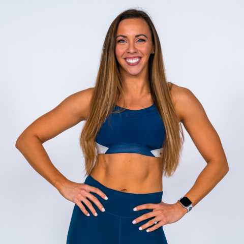Fitness Influencer Sydney Cummings Houdyshell