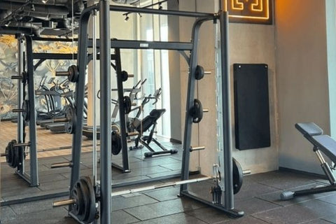 smith machine vs squat rack