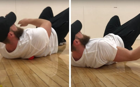 How to massage your trapezius and neck with a ball - Massage Monday #145 