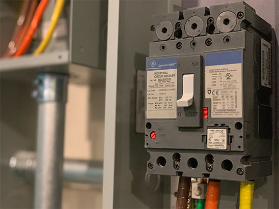 Square D Molded Case Circuit Breaker