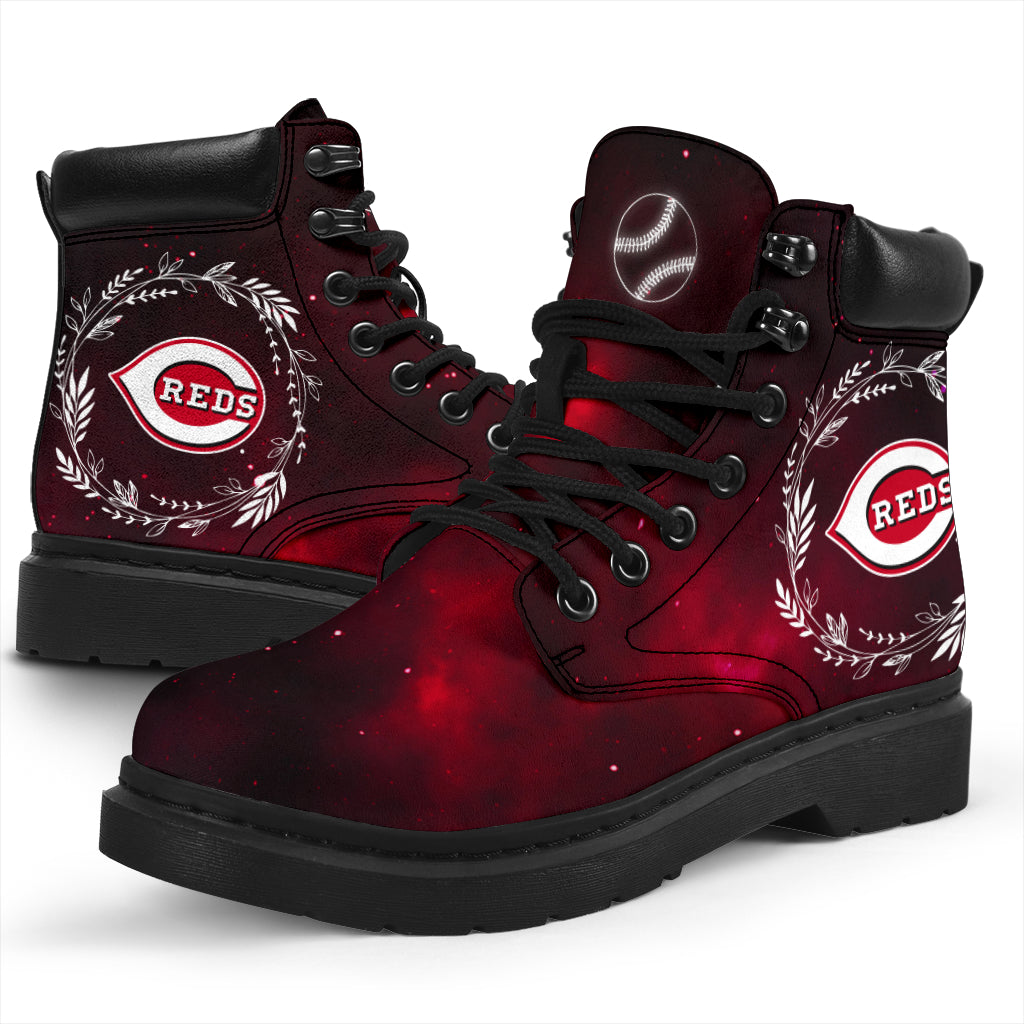reds boots