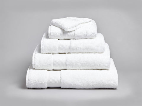 How to Keep Towels White & Fluffy