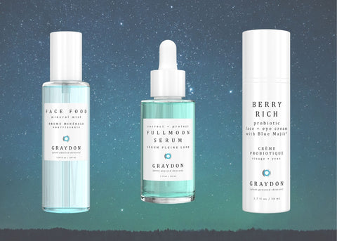 Face Food, Fullmoon Serum, Berry Rich on a starry night background