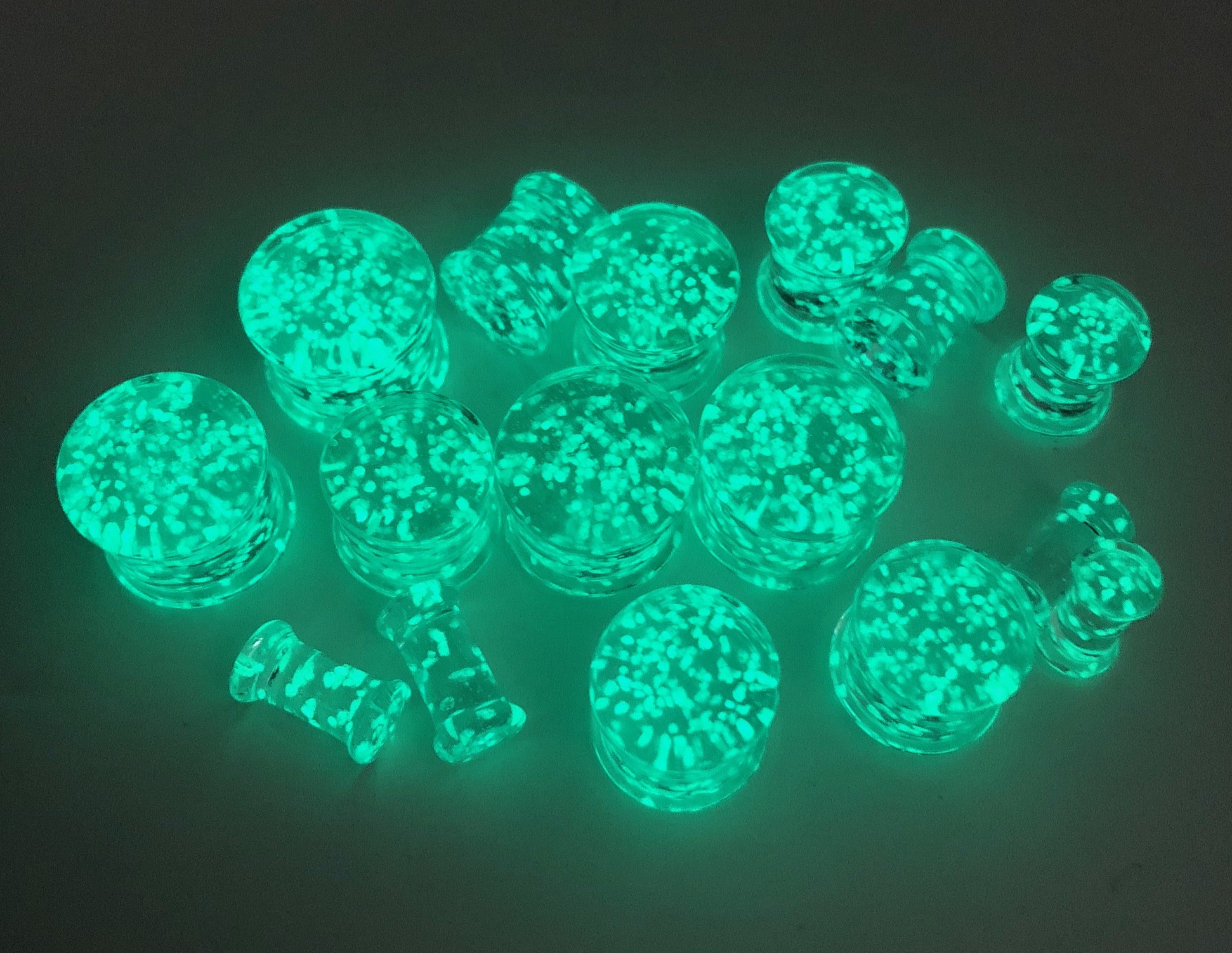 Glow in the Dark Glass Plugs (Pair) - PB60