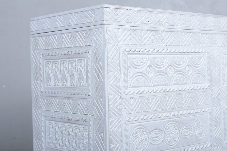 Moroccan Wood Trunk