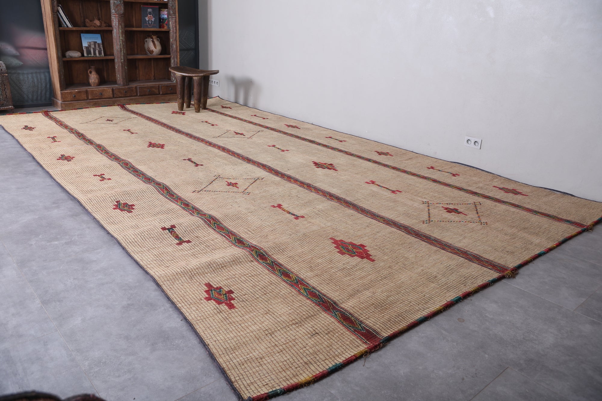 Large tuareg rug