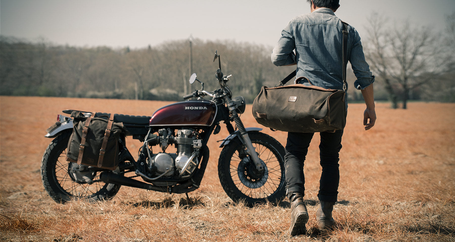 Beau Sac à Outils Solide pour Moto. - LONGRIDE FRANCE