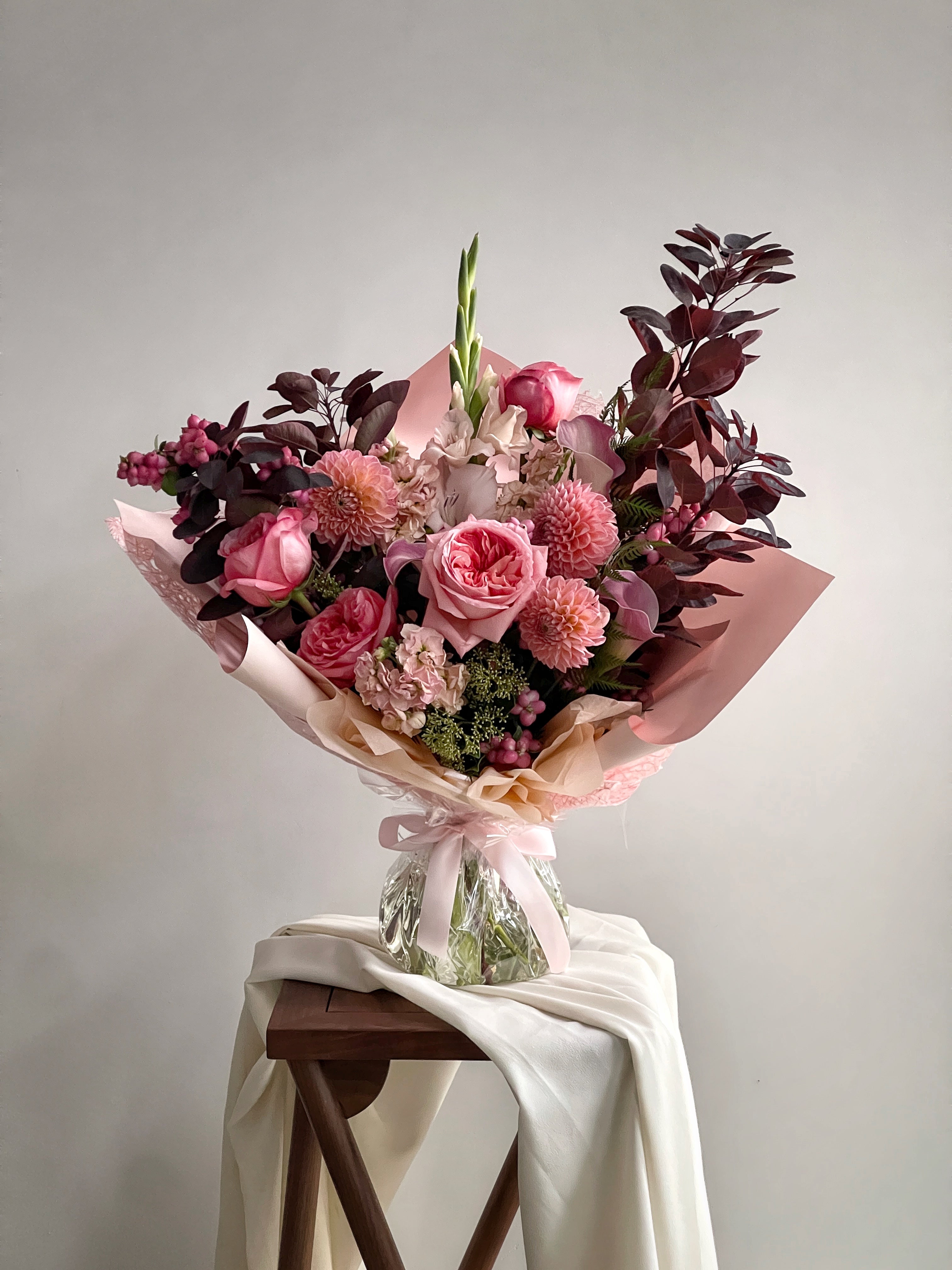 Arbutus Florist: Vancouver Flower Delivery. Classes. Weddings & Events