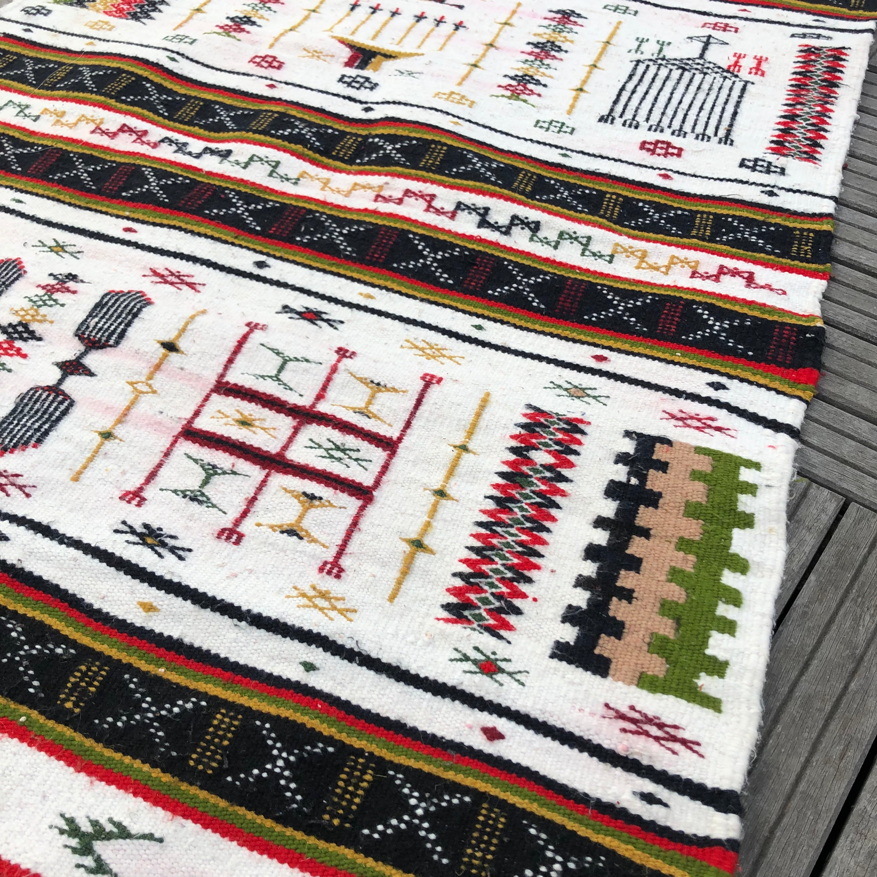 Alexis Vintage Farmhouse Rug