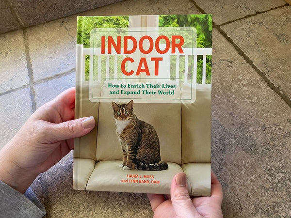 Cover of book Indoor Cat: How to Enrich Their Lives and Expand Their World